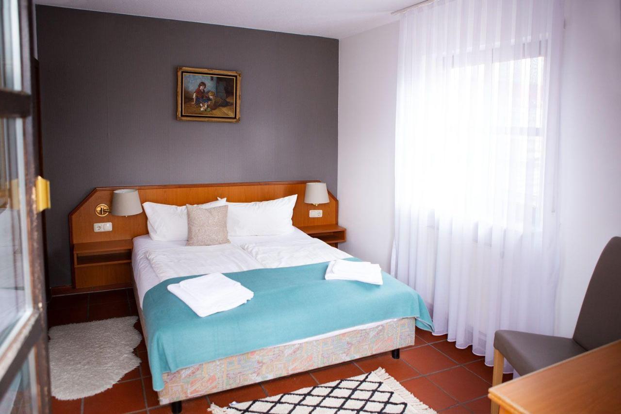 Hotel Sofra Fürth Esterno foto